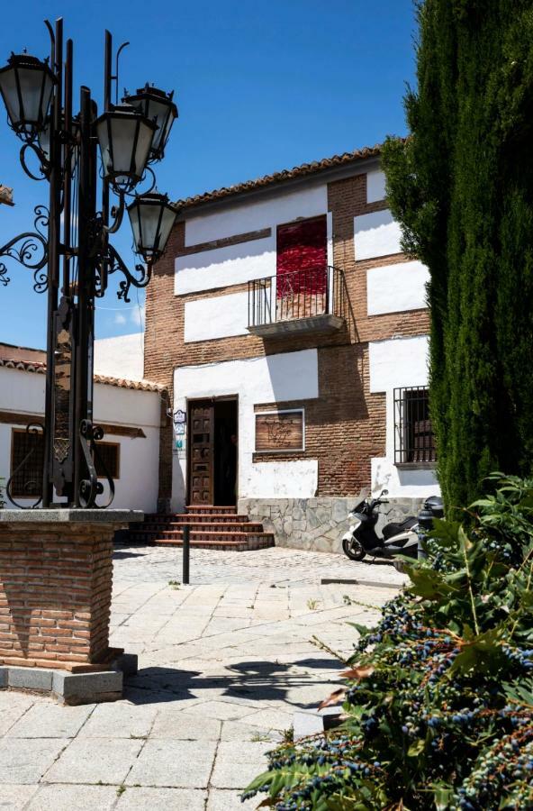הוסטל גואדיקס La Casona De La Luz מראה חיצוני תמונה